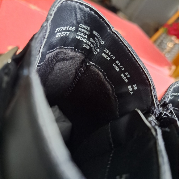 Andrea Black Ankle Booties - Picture 2 of 7